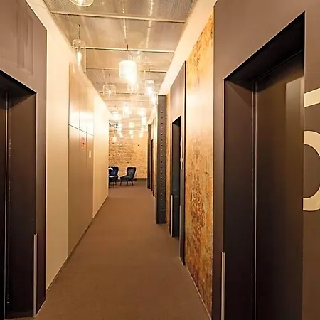 The Loft 4* בודפשט