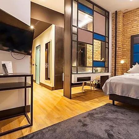 The Loft Hotel 4*