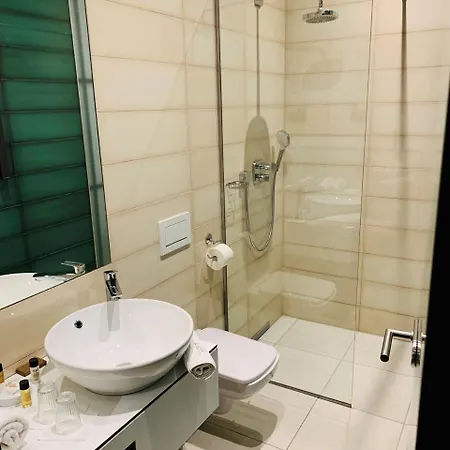 布达佩斯阁楼公寓 酒店